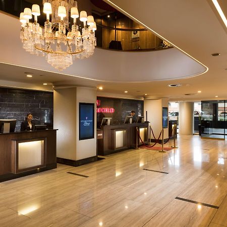 Stamford Plaza Adelaide Hotel Buitenkant foto Lobby