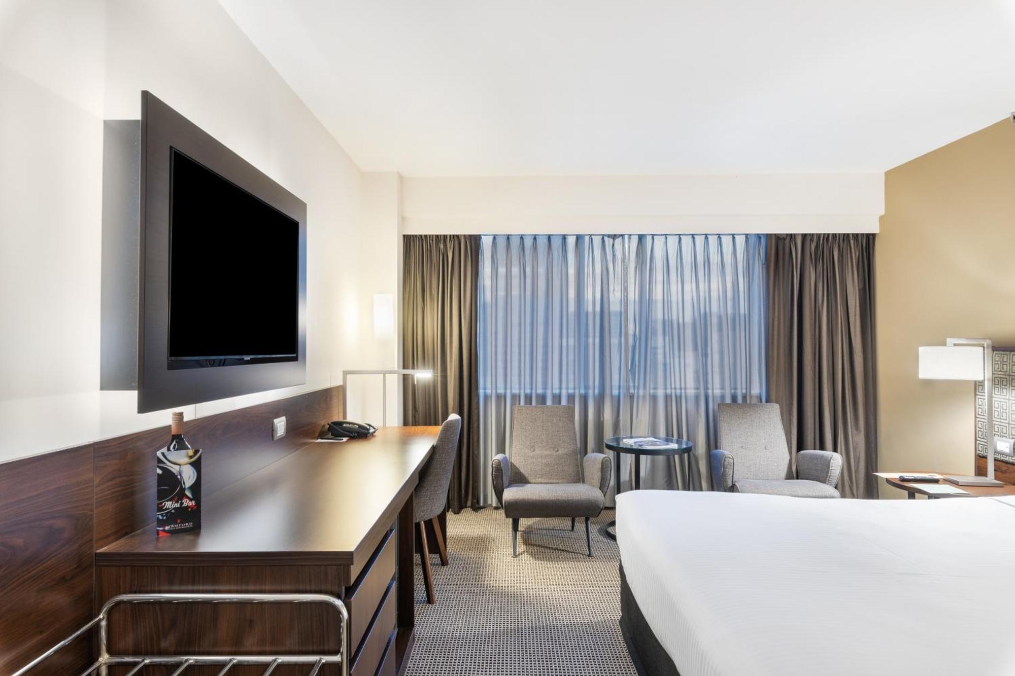 Stamford Plaza Adelaide Hotel Buitenkant foto